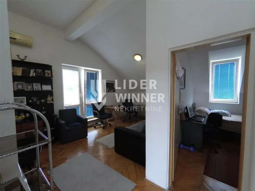 Prodaja, stan, 174m², Zemun Gornji Grad, Zemun Sve Podlokacije