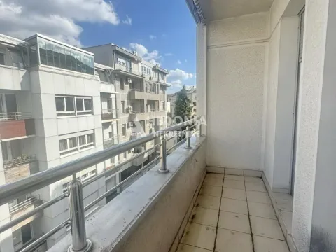Sale, two bedroom apartment, 57m², Đeram Pijaca, Beograd - image 2