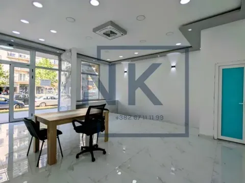 Rent, office space, 115m², Stari Aerodrom, Podgorica - image 2