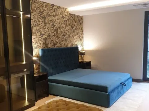 Izdavanje, dvosoban stan, 104m², Vračar, Šid - image 12