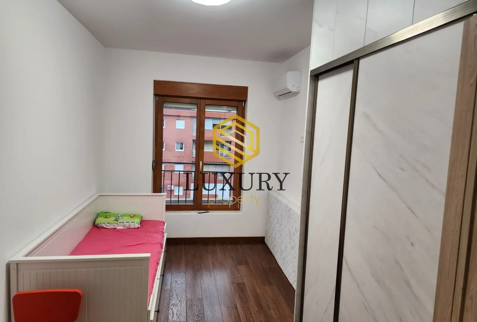 Rent, two bedroom apartment, 69m², Master Kvart, Podgorica