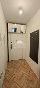 Izdavanje, jednosoban stan, 36m², Banovo Brdo, Beograd - image 4