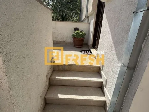 Prodaja, dvosoban stan, 117m², Sutomore, Bar - image 5