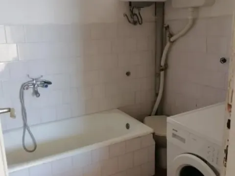 Sale, two bedroom apartment, 40m², Sutomore, Bar - image 2