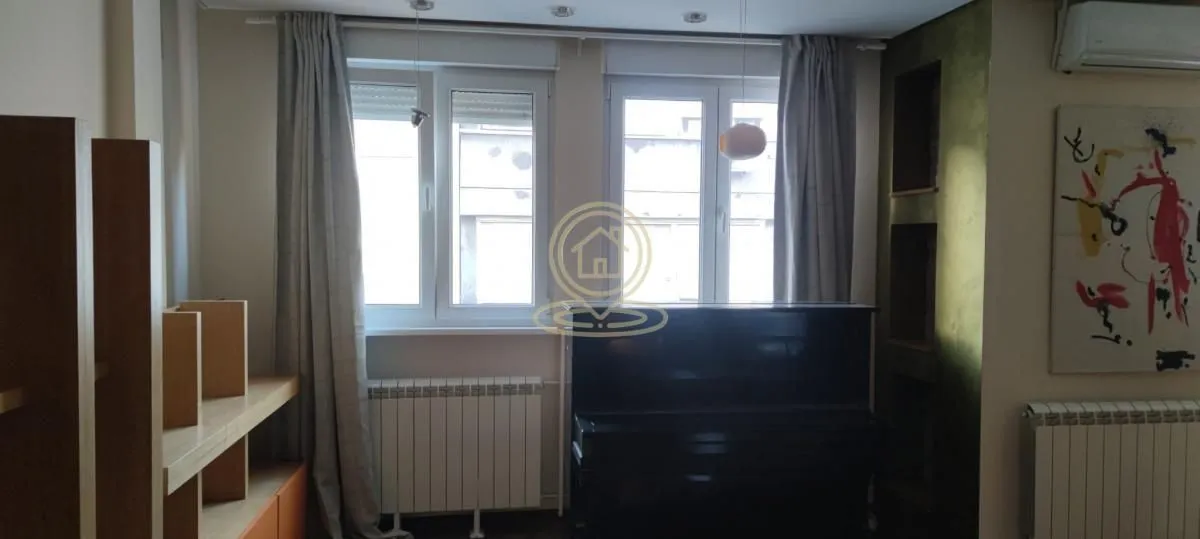 Rent, two bedroom apartment, 63m², Kalenić Pijaca, Vračar Sve Podlokacije