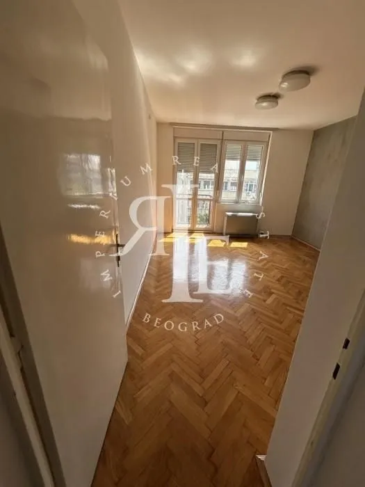 Sale, two bedroom apartment, 67m², Stari Grad, Beograd