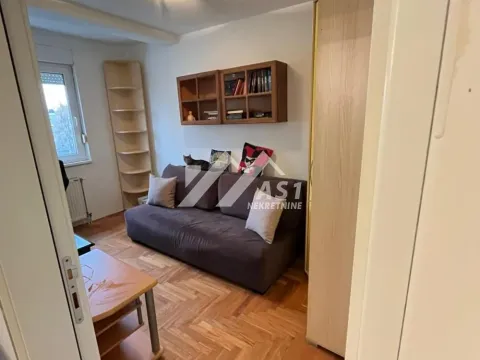 Izdavanje, četvorosoban stan, 67m², Grbavica, Novi Sad Sve Podlokacije - image 4