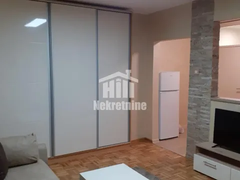 Rent, one bedroom apartment, 46m², Čukarička Padina, Beograd - image 3