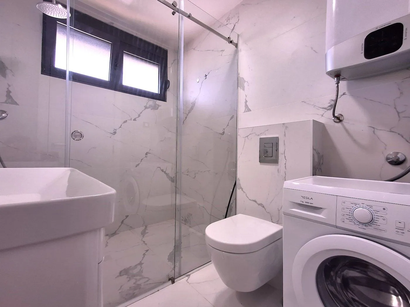 Rent, apartment, 100m², Dalmatinska ulica, Podgorica