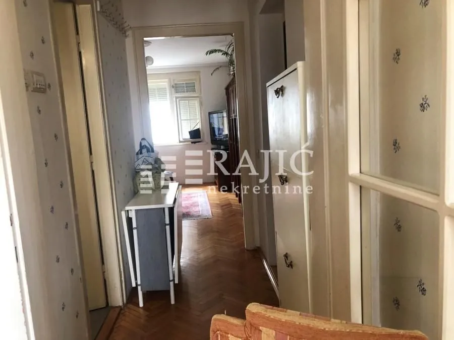 Rent, two bedroom apartment, 50m², Savski Venac, Beograd