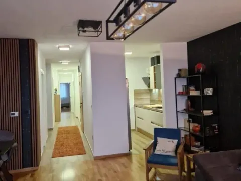 Sale, four bedroom apartment, 98m², Petrovaradin, Novi Sad - image 7