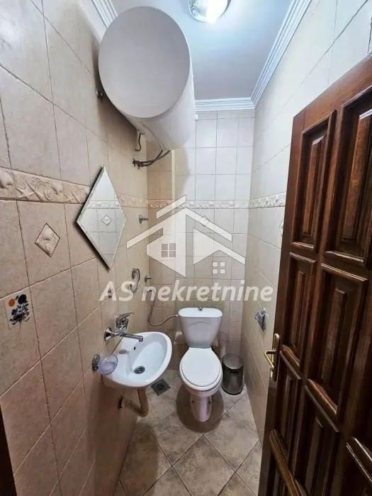 Rent, four bedroom apartment, 115m², Savski Venac, Beograd