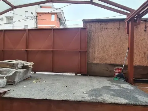 Izdavanje, poslovni prostor, 350m², Mirijevo 1, Mirijevo Sve Podlokacije - image 9