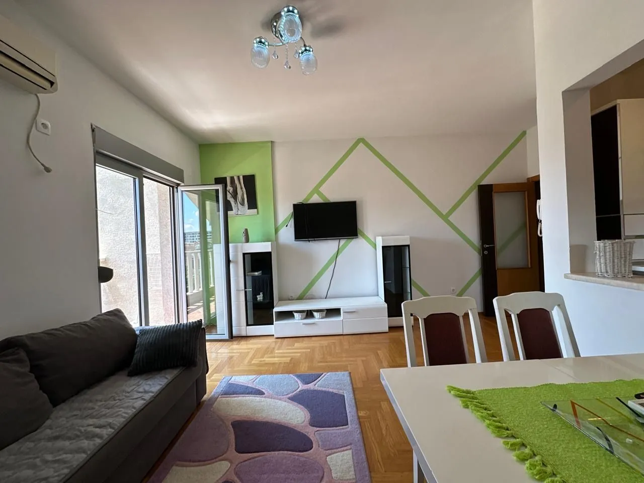 Prodaja, jednosoban stan, 45m², Stari Aerodrom, Podgorica