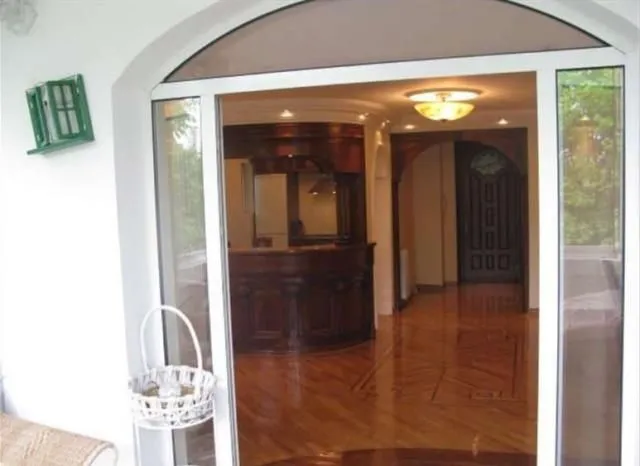 Rent, office space, 125m², Južni Bulevar, Vračar Sve Podlokacije