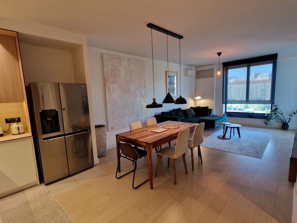 Sale, four bedroom apartment, 122m², Beograd Na Vodi, Beograd