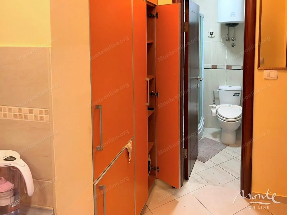 Sale, one bedroom apartment, 39m², Bečići, Budva