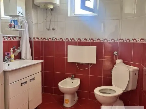 Sale, house, 164m², Surduk, Stara Pazova - image 12