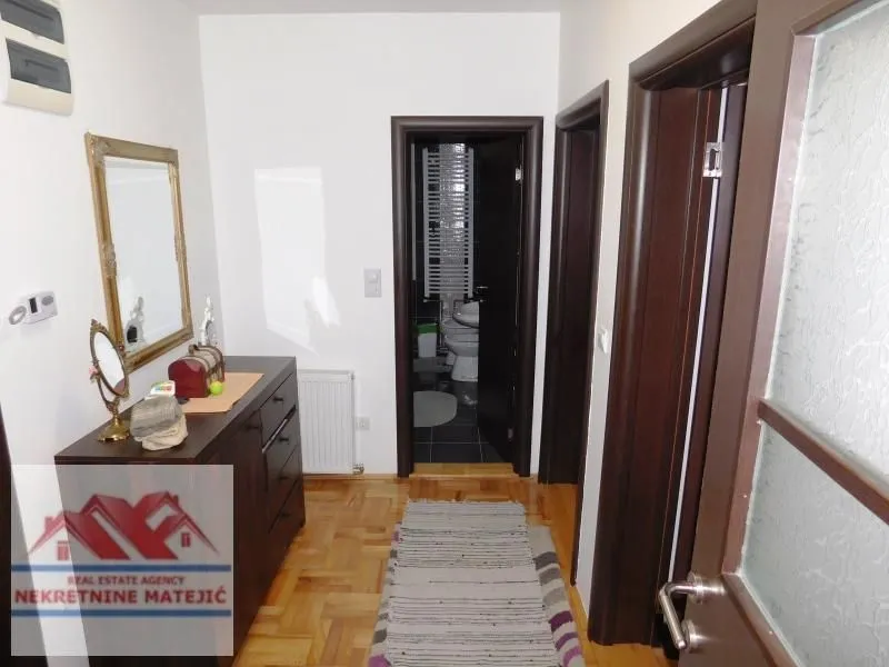 Prodaja, kuća, 160m², Grošnica, Kragujevac