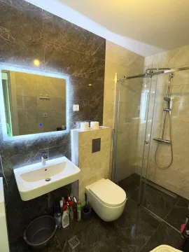 Izdavanje, jednosoban stan, 49m², Tološi, Podgorica - image 3
