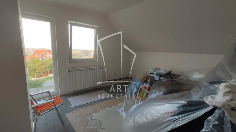 Sale, house, 240m², Voždovac Sve Podlokacije, Beograd