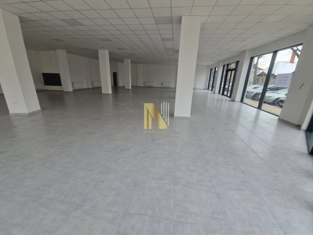 Rent, office space, 520m², Centar, Subotica