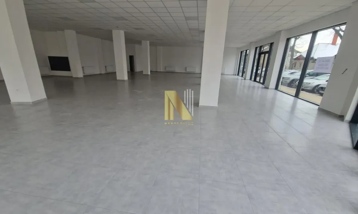 Rent, office space, 520m², Centar, Subotica