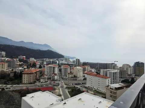 Prodaja, garsonjera, 33m², Bečići, Budva - image 8