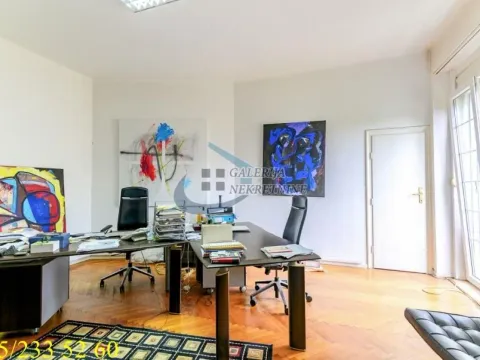 Prodaja, četvorosoban stan, 120m², Stari Grad, Beograd - image 24