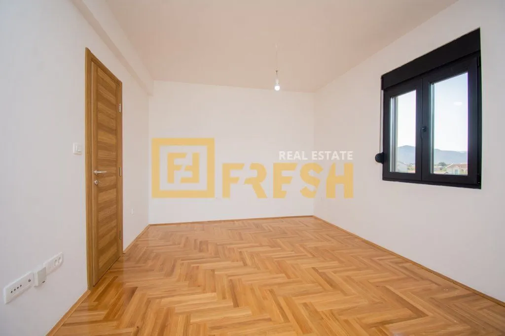 Prodaja, dvosoban stan, 67m², Tološi, Podgorica