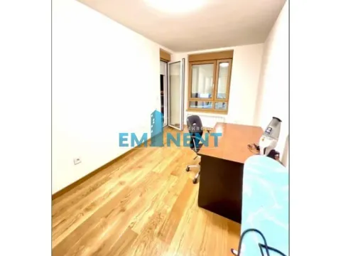 Izdavanje, trosoban stan, 75m², Novi Beograd Blok 65, Novi Beograd Sve Podlokacije - image 10