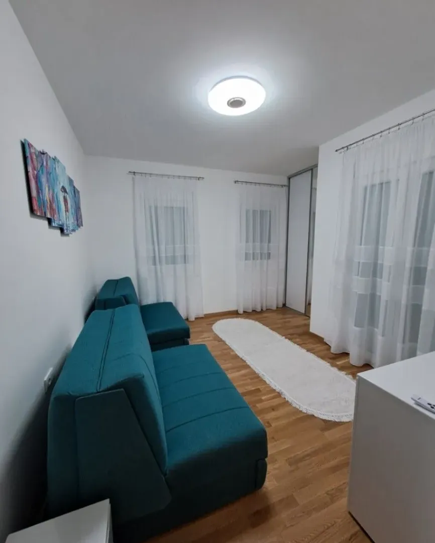 Izdavanje, dvosoban stan, 66m², Zabjelo, Podgorica