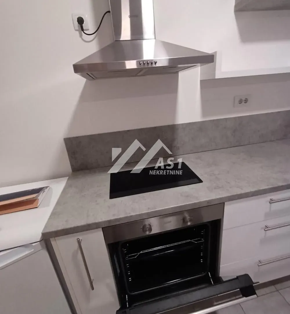Prodaja, dvosoban stan, 44m², Podbara, Novi Sad Sve Podlokacije