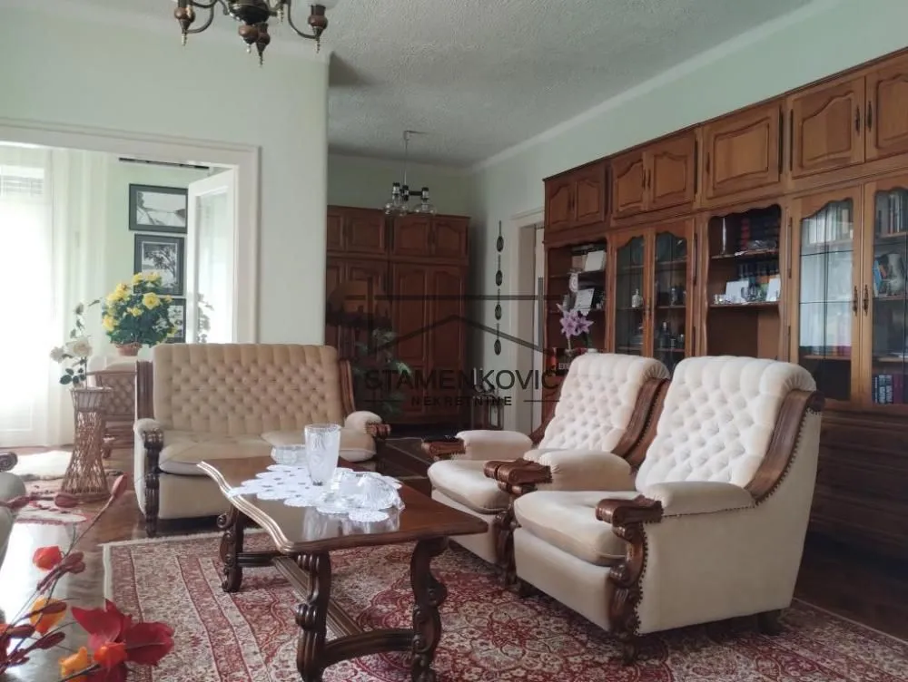 Prodaja, kuća, 111m², Senta, Srbija