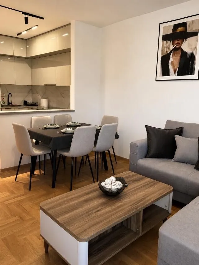 Rent, two bedroom apartment, 62m², Radanovići, Kotor