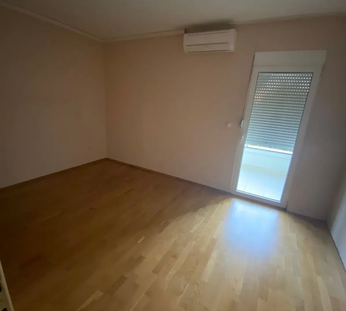 Rent, two bedroom apartment, 69m², Pobrežje, Podgorica