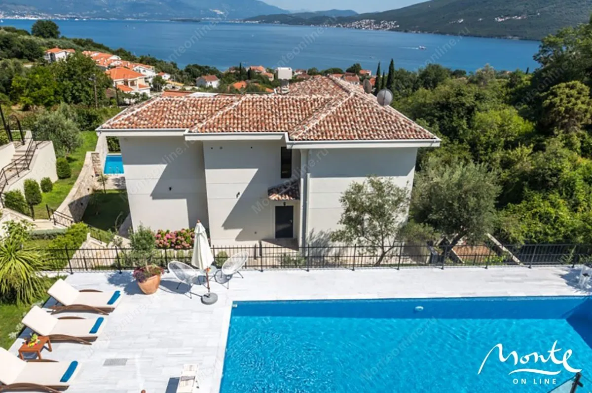 Prodaja, kuća, 350m², Herceg Novi, Crna Gora