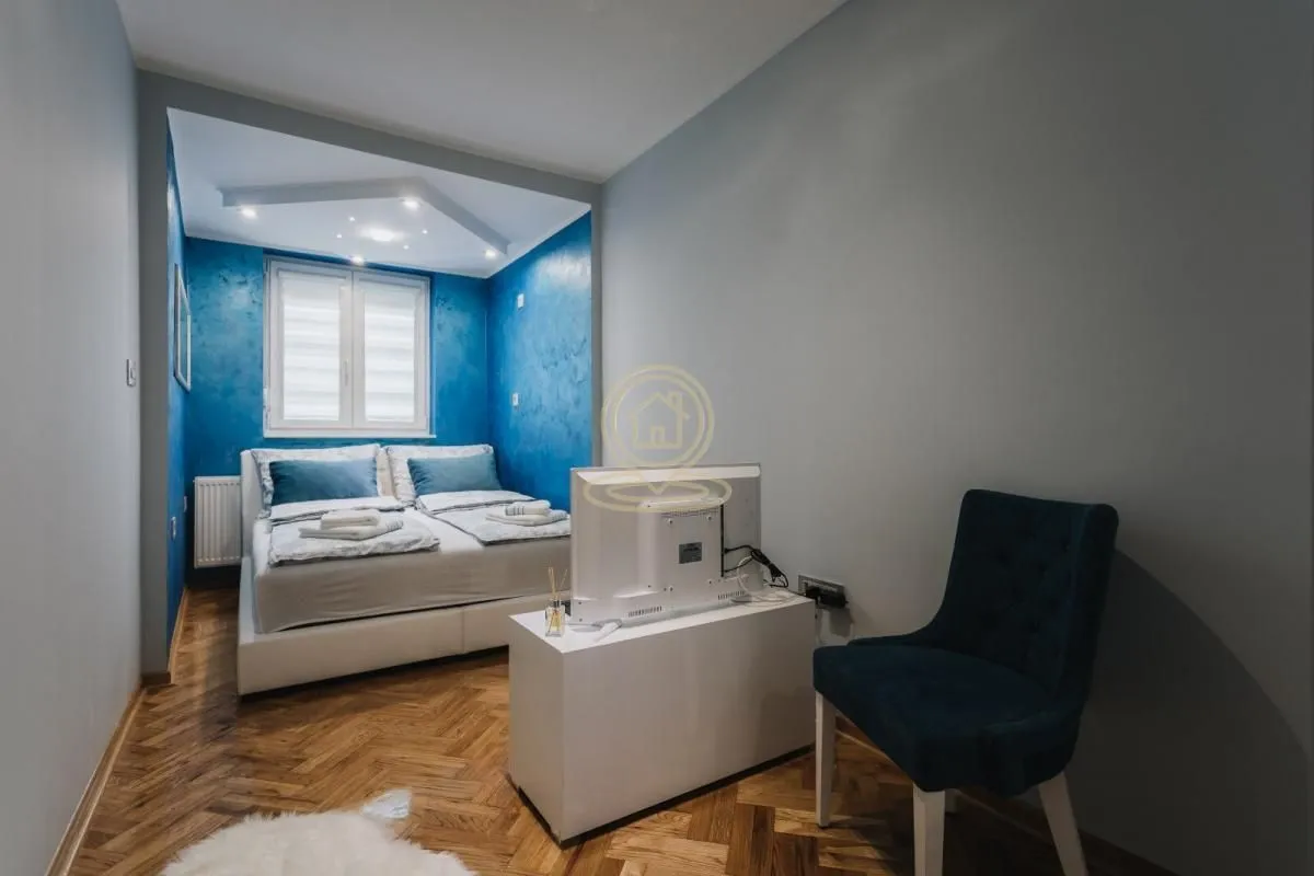 Prodaja, jednosoban stan, 38m², Centar, Novi Sad
