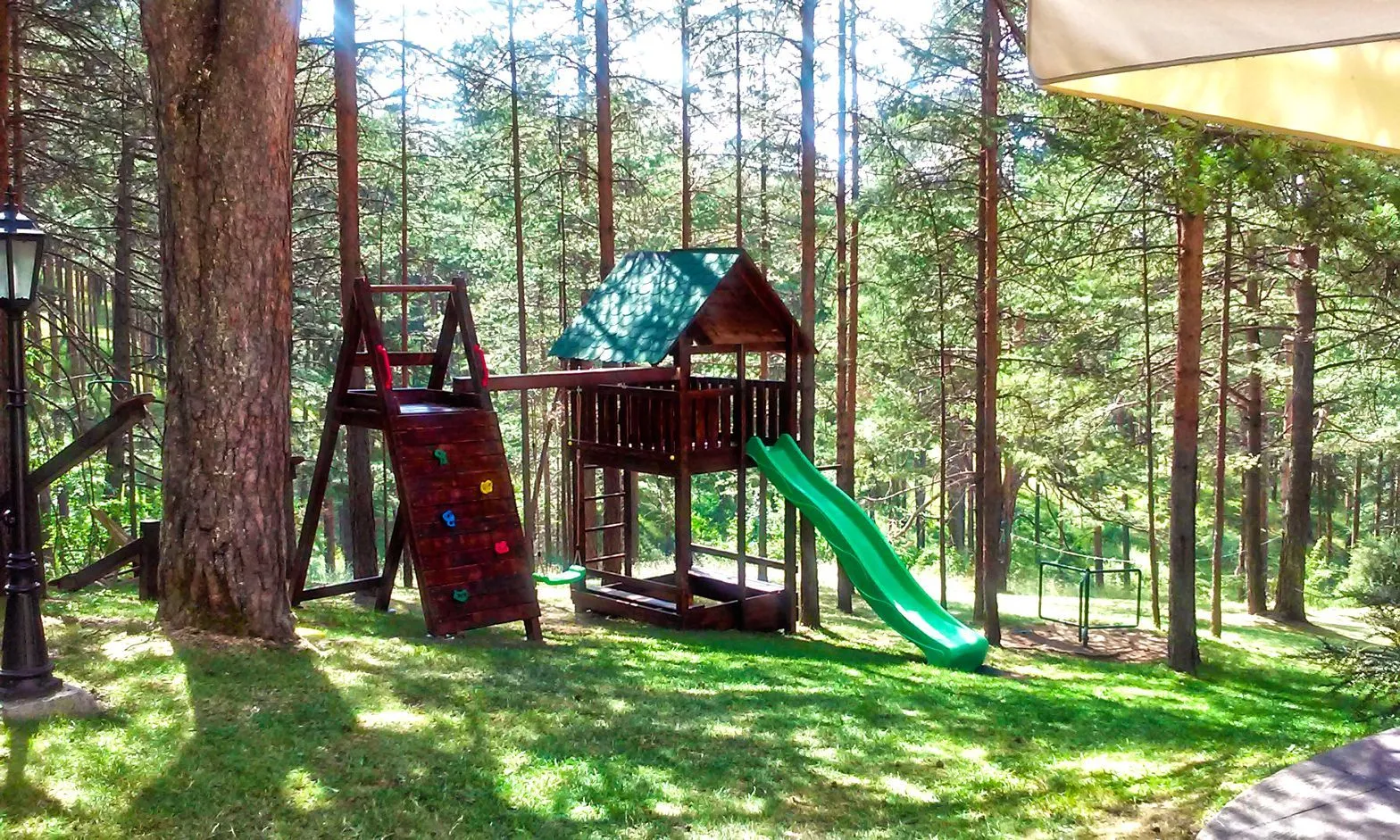 Prodaja, ugostiteljski objekat, 768m², Zlatibor, Srbija