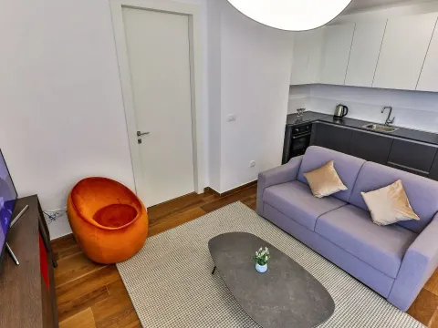 Rent, two bedroom apartment, 132m², Centar, Budva - image 5