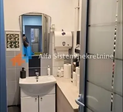 Rent, office space, 130m², Stari Grad, Beograd - image 17