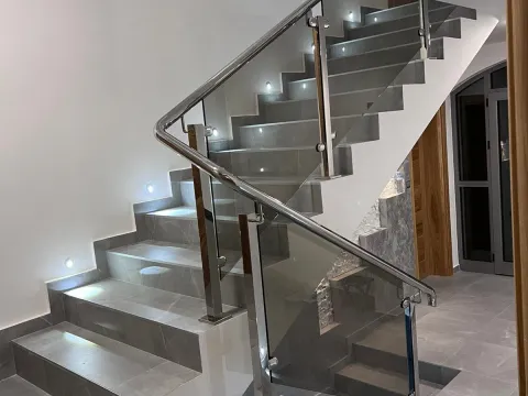 Rent, house, 320m², Zlatica, Podgorica - image 9