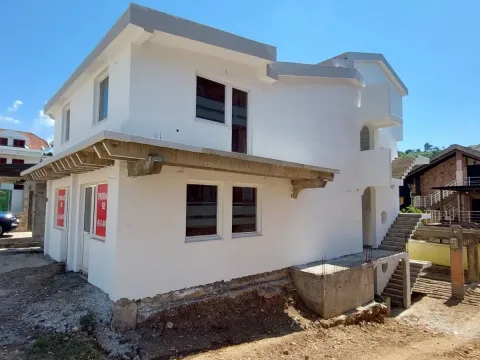 Prodaja, kuća, 420m², Sutomore, Bar - image 3