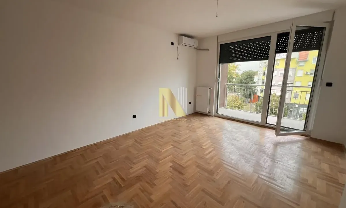 Izdavanje, dvosoban stan, 54m², Bulevar patrijarha Pavla, Novi Sad Sve Podlokacije