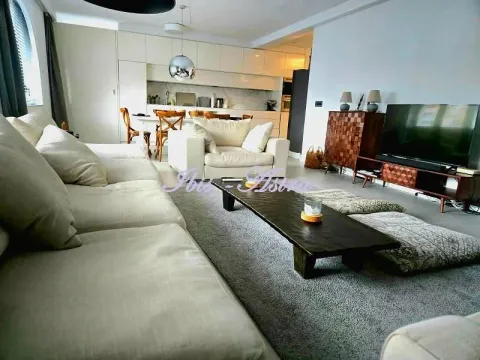 Izdavanje, dvosoban stan, 87m², Stari Grad, Beograd - image 3