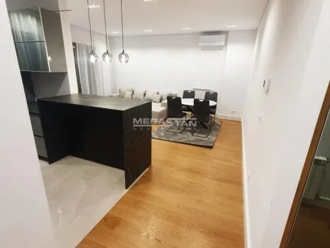 Izdavanje, dvosoban stan, 67m², Savski Venac, Beograd - image 5