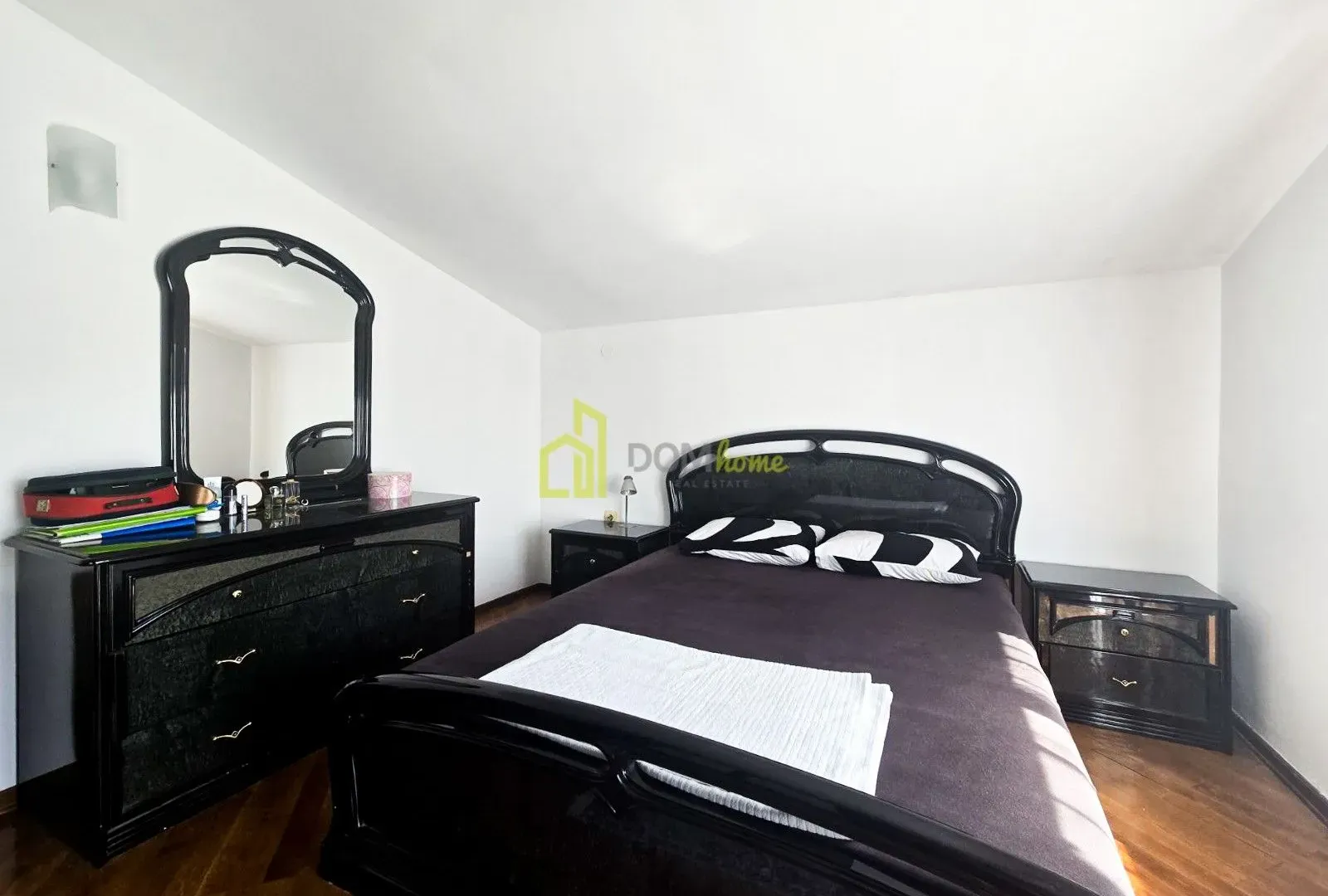 Rent, house, 270m², Masline, Podgorica