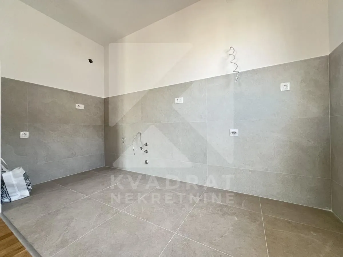 Rent, two bedroom apartment, 65m², Stari Aerodrom, Podgorica