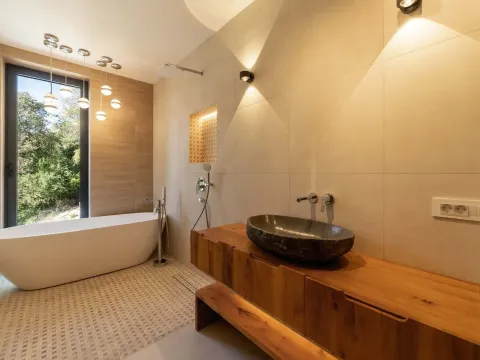 Prodaja, kuća, 480m², Kavač, Kotor - image 87