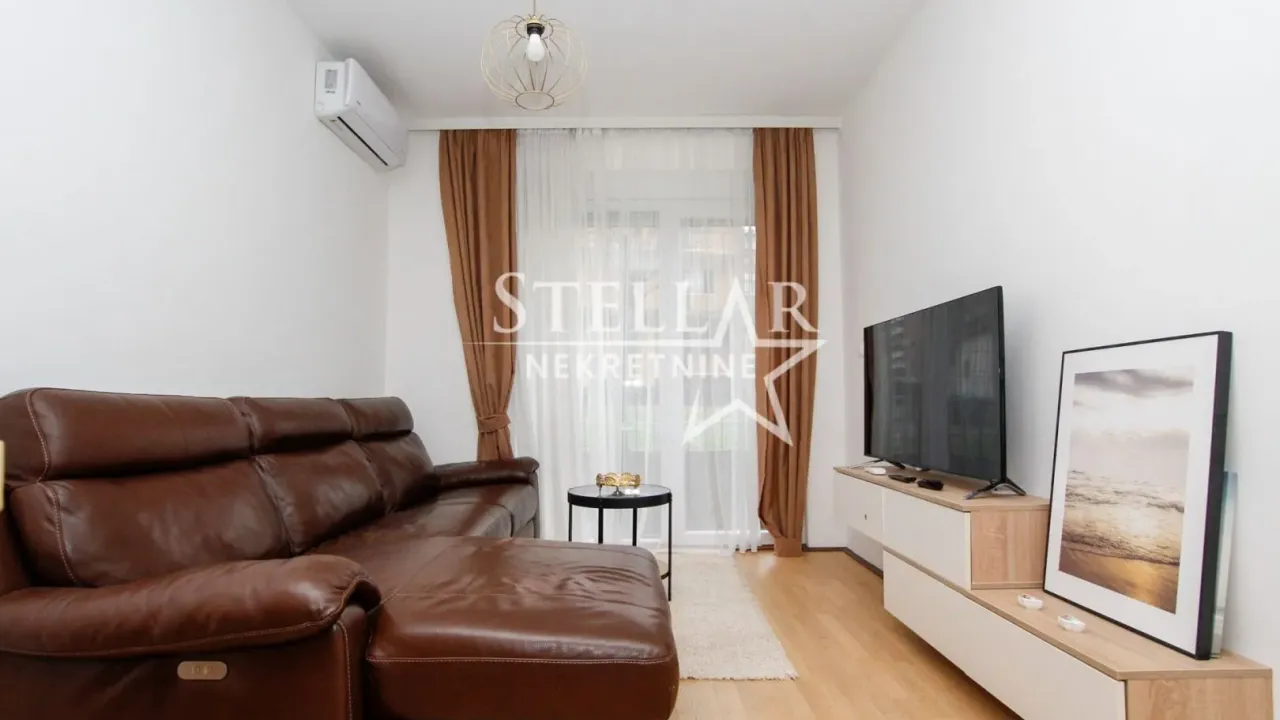 Izdavanje, jednosoban stan, 37m², 1 maj, Podgorica